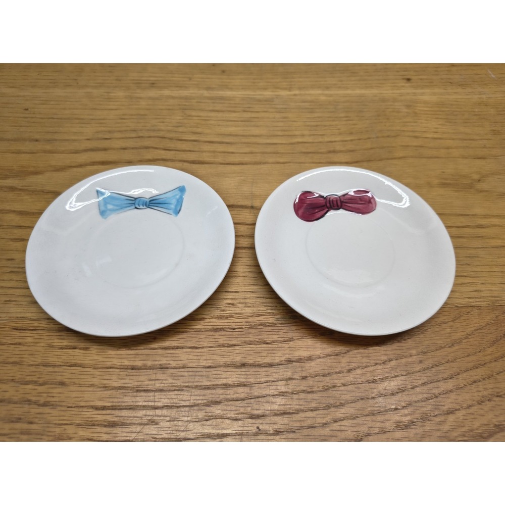 Vintage‎ Relco Japan Mom & Pop Bow Tie Ribbon Pair of Saucers